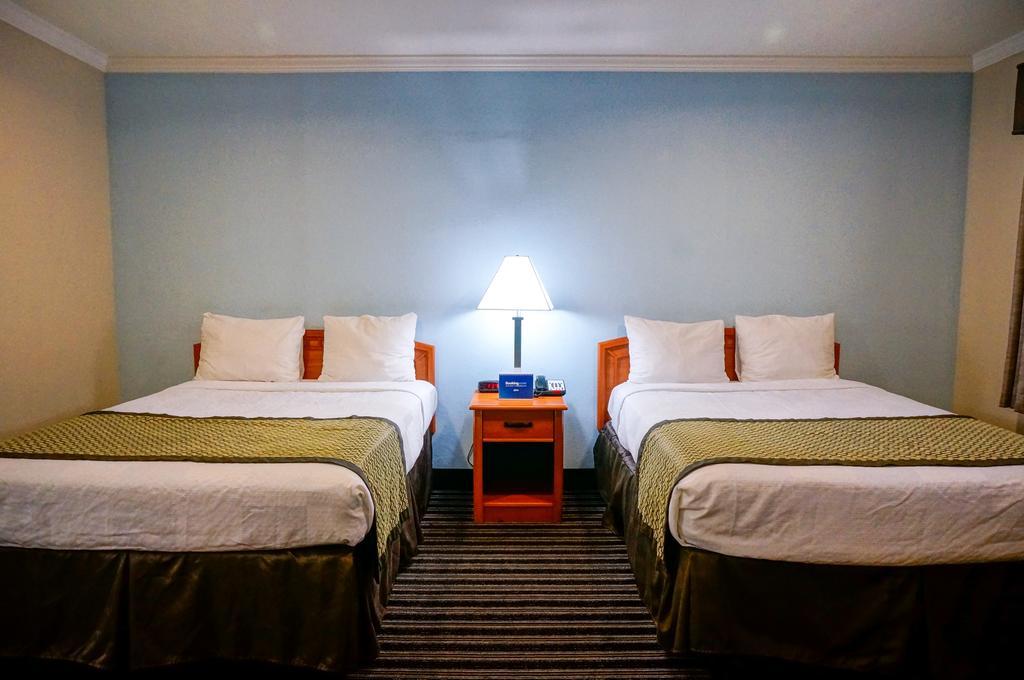 Hotel Parmani Palo Alto Ngoại thất bức ảnh